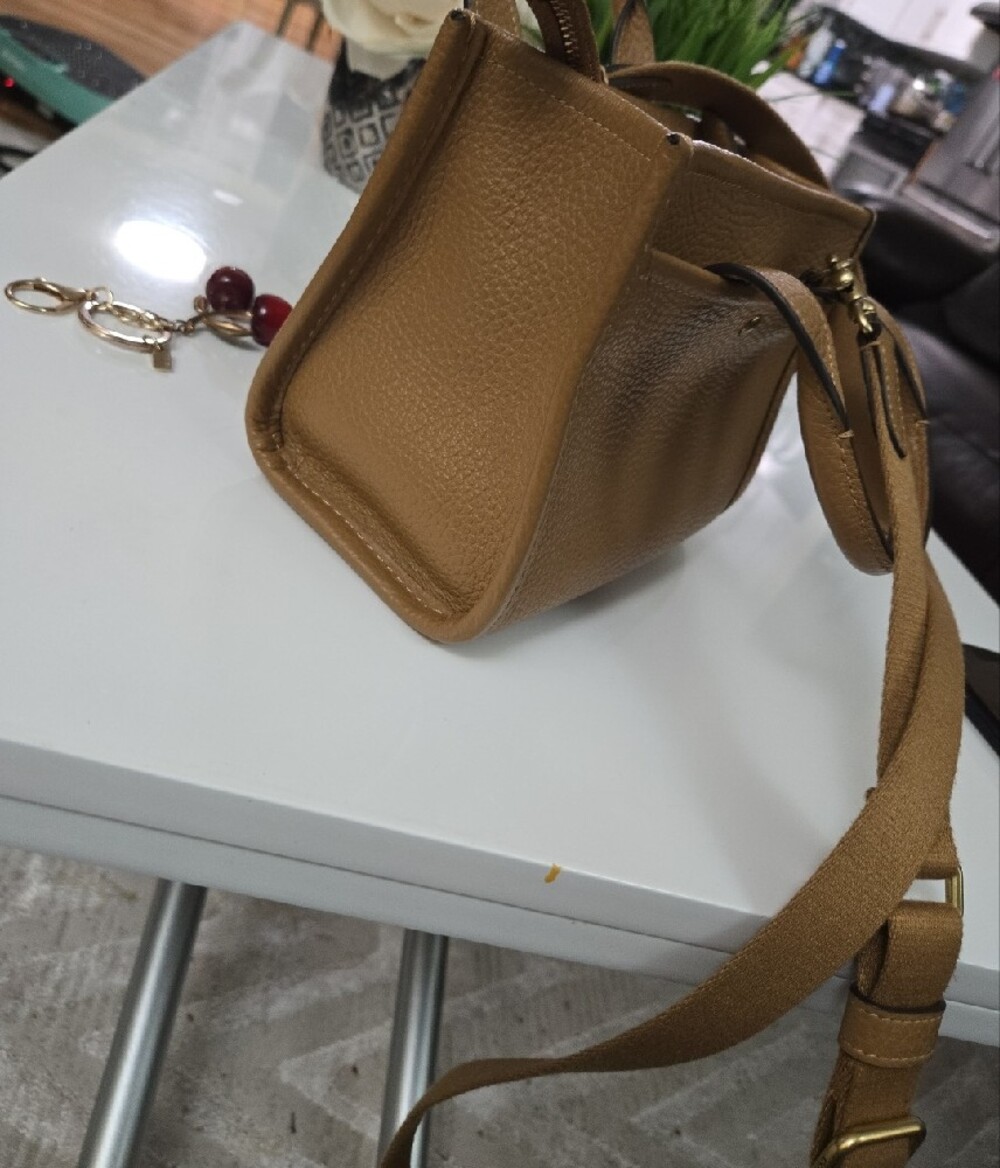 Coach Mini Cargo Tote 20 - Picture 4 of 8